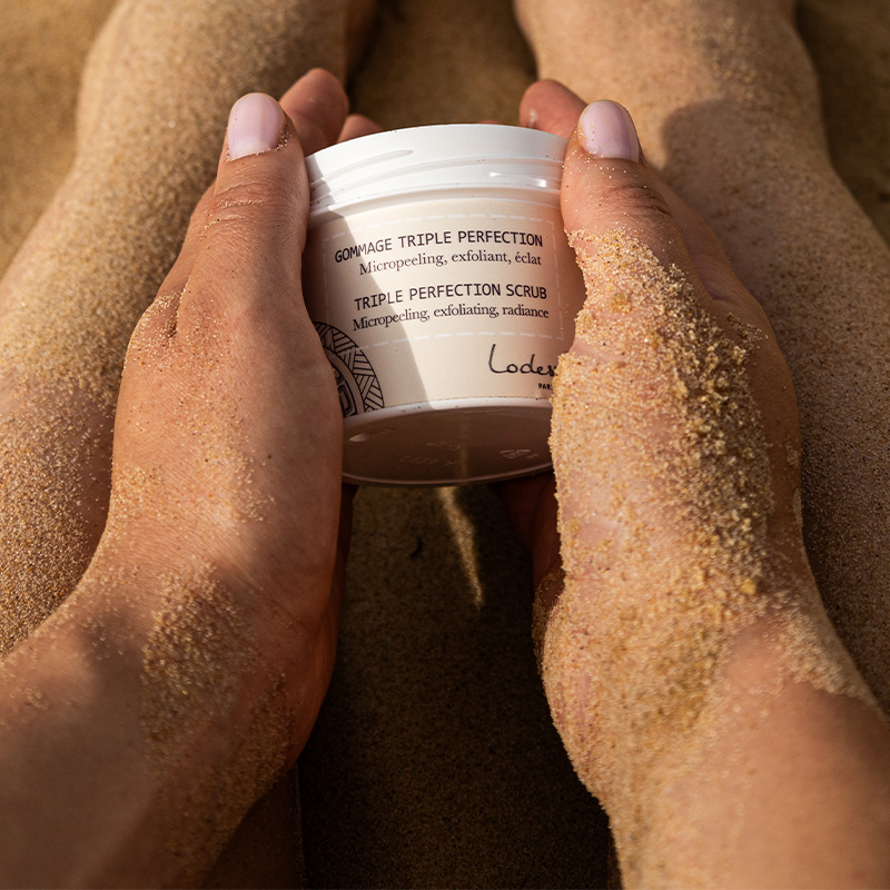 GOMMAGE TRIPLE PERFECTION